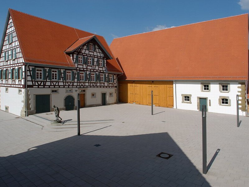 Blick auf den Hof der Zehntscheuer